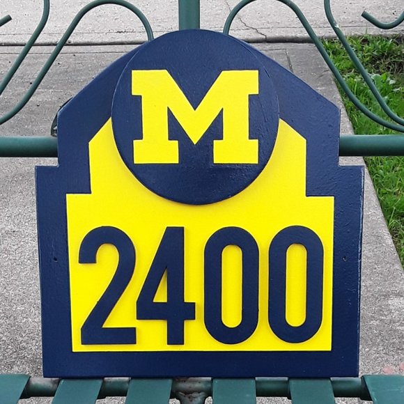 Michigan Wolverines Address Sign "With Your Address" Show Your GO BLUE Pride - Picture 3 of 4